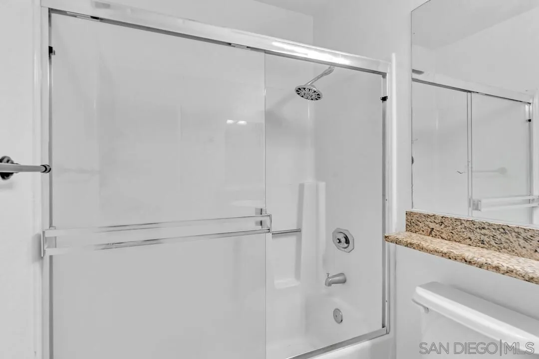 Photo #26: 250019237 Listing: Photo #26