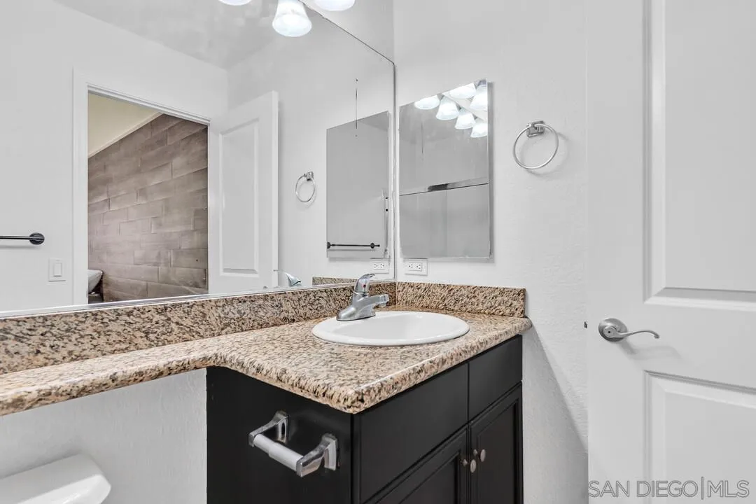 Photo #27: 250019237 Listing: Photo #27