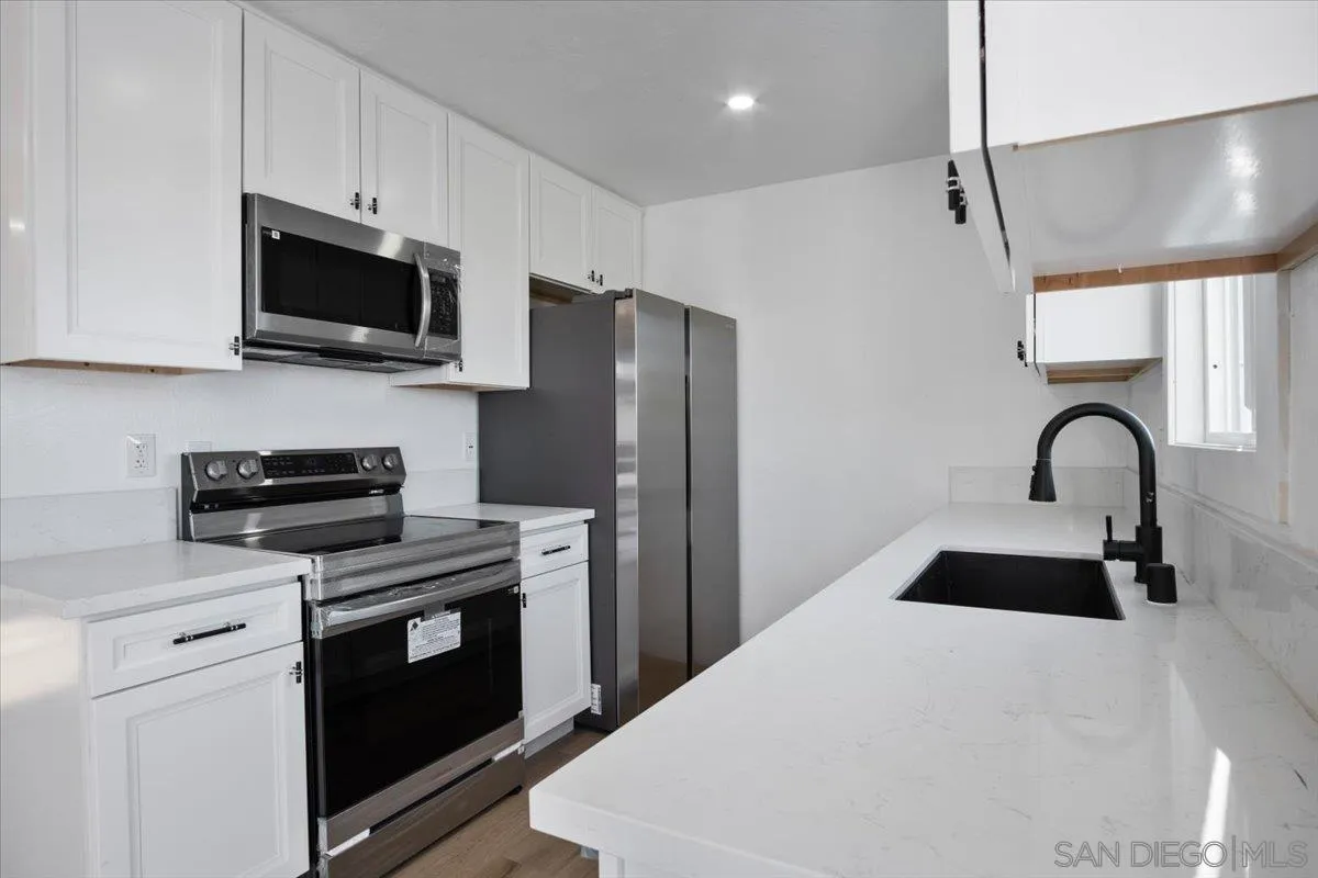 Photo #4: 250019271 Listing 