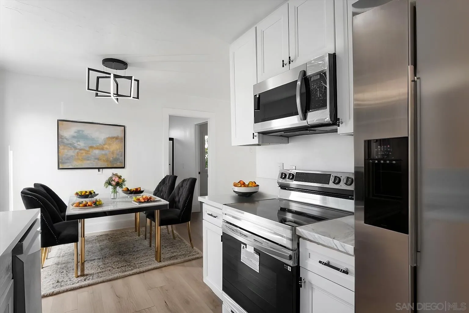 Photo #3: 250019271 Listing 