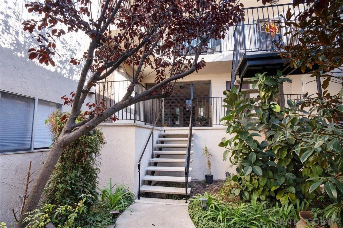 Photo #19: 250019271 Listing: Photo #19