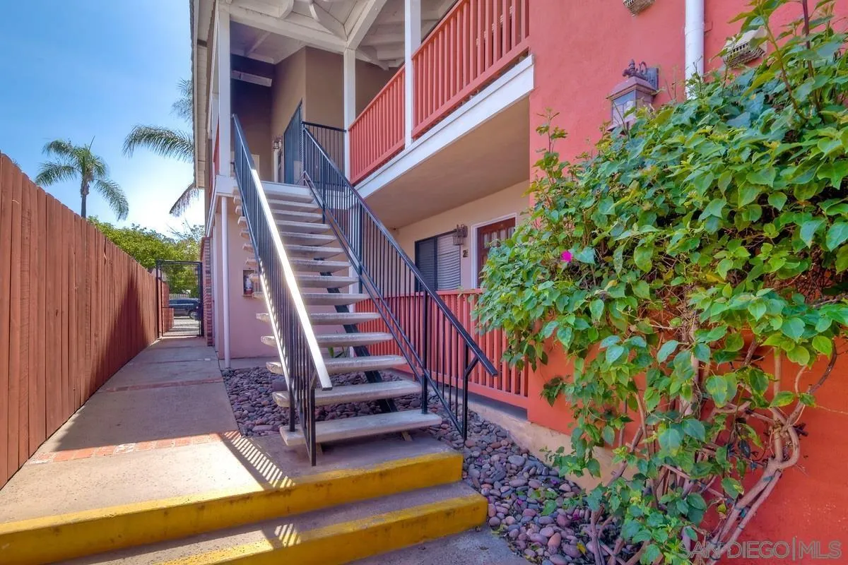 Photo #4: 250019276 Listing 