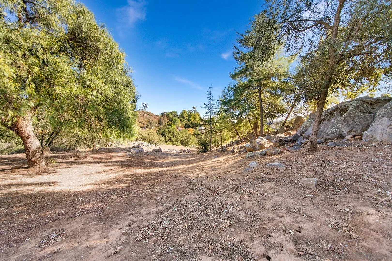 https://cdn.realtyfeed.com/cdn/127/250019283/f3e1dba0c8a4ac2bee00432c594448e4.webp