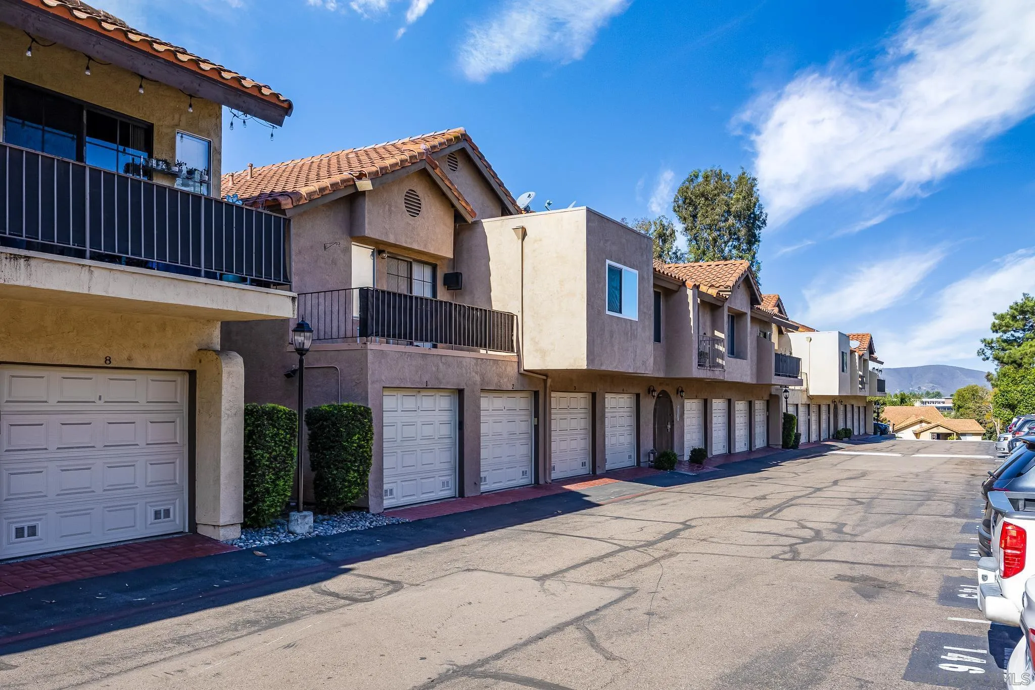 Photo #4: 250019311 Listing 