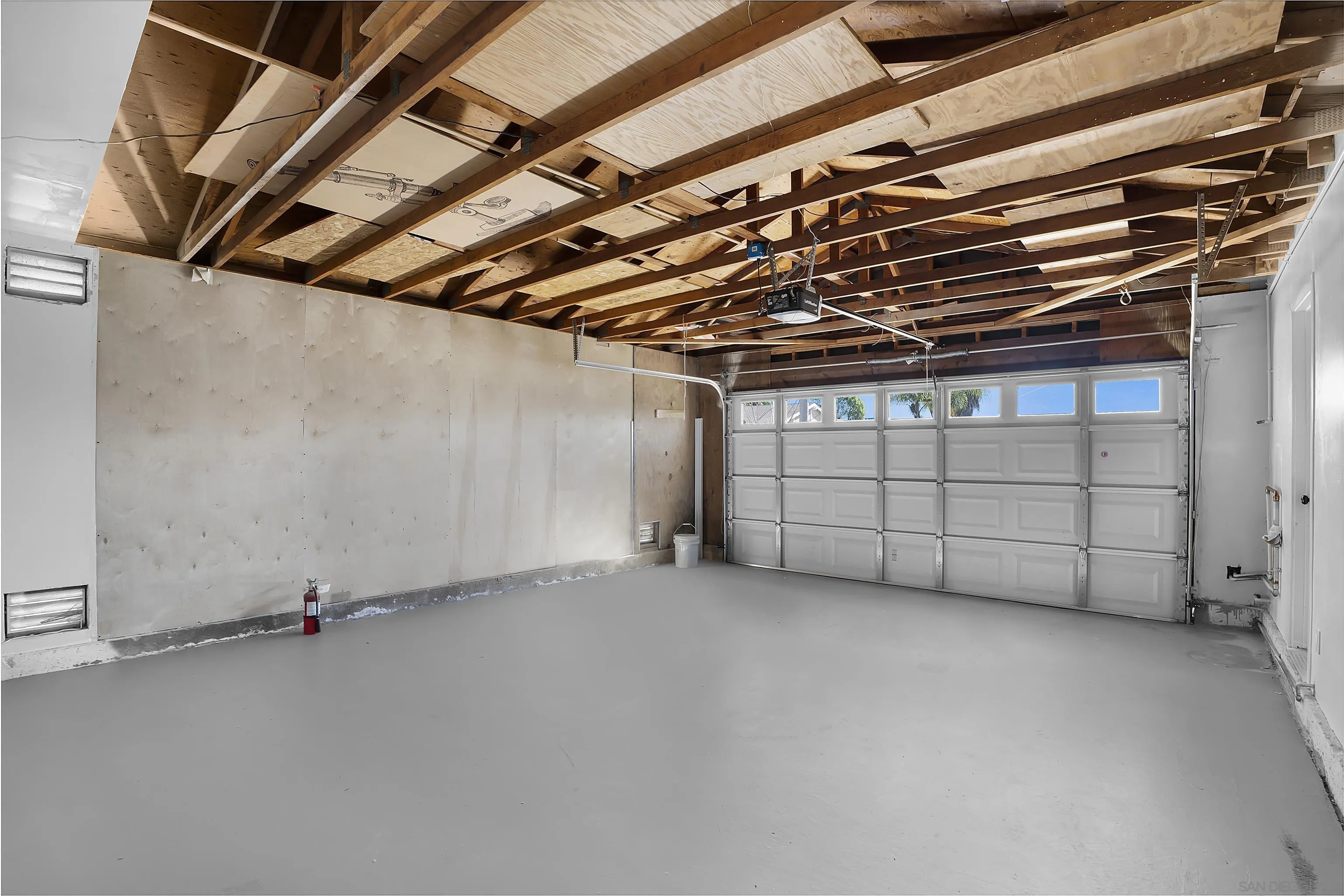 https://cdn.realtyfeed.com/cdn/127/250019337/170ef7a605e9917affdf001458c5b21f.webp