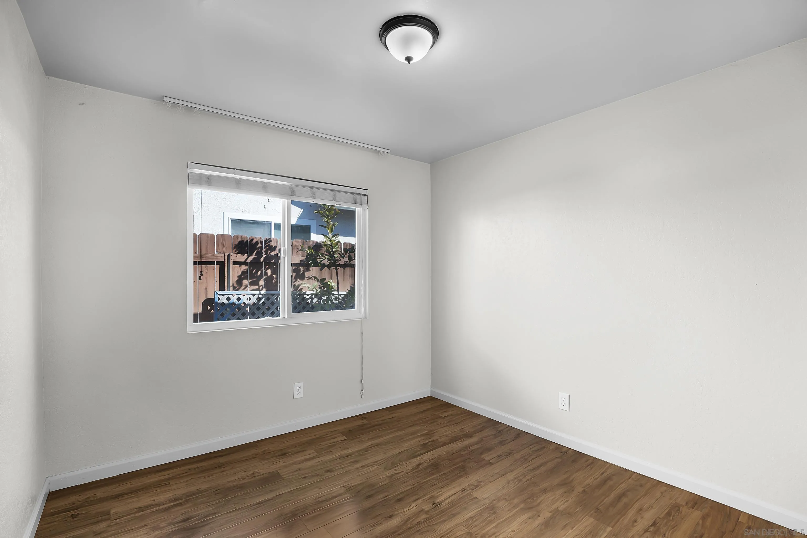 https://cdn.realtyfeed.com/cdn/127/250019337/36936d949f789c145cecc9f16d05fa3e.webp