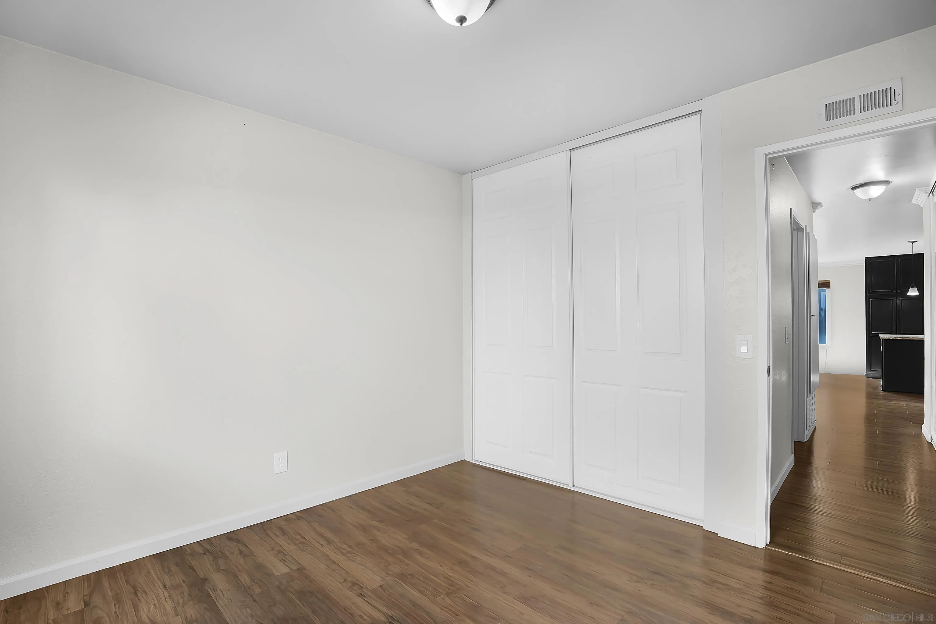 https://cdn.realtyfeed.com/cdn/127/250019337/f2830cb147b99b6af71cc9927ac15dc3.webp