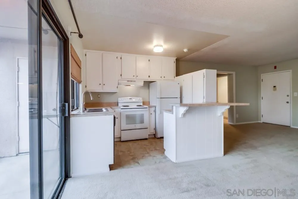 Photo #5: 250019358 Listing 