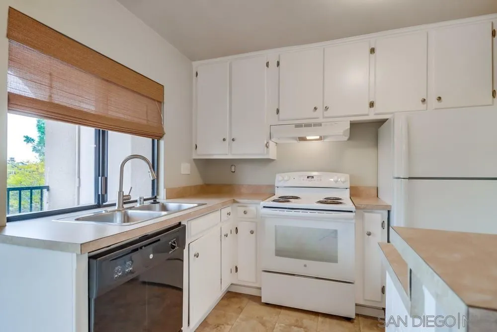 Photo #6: 250019358 Listing 