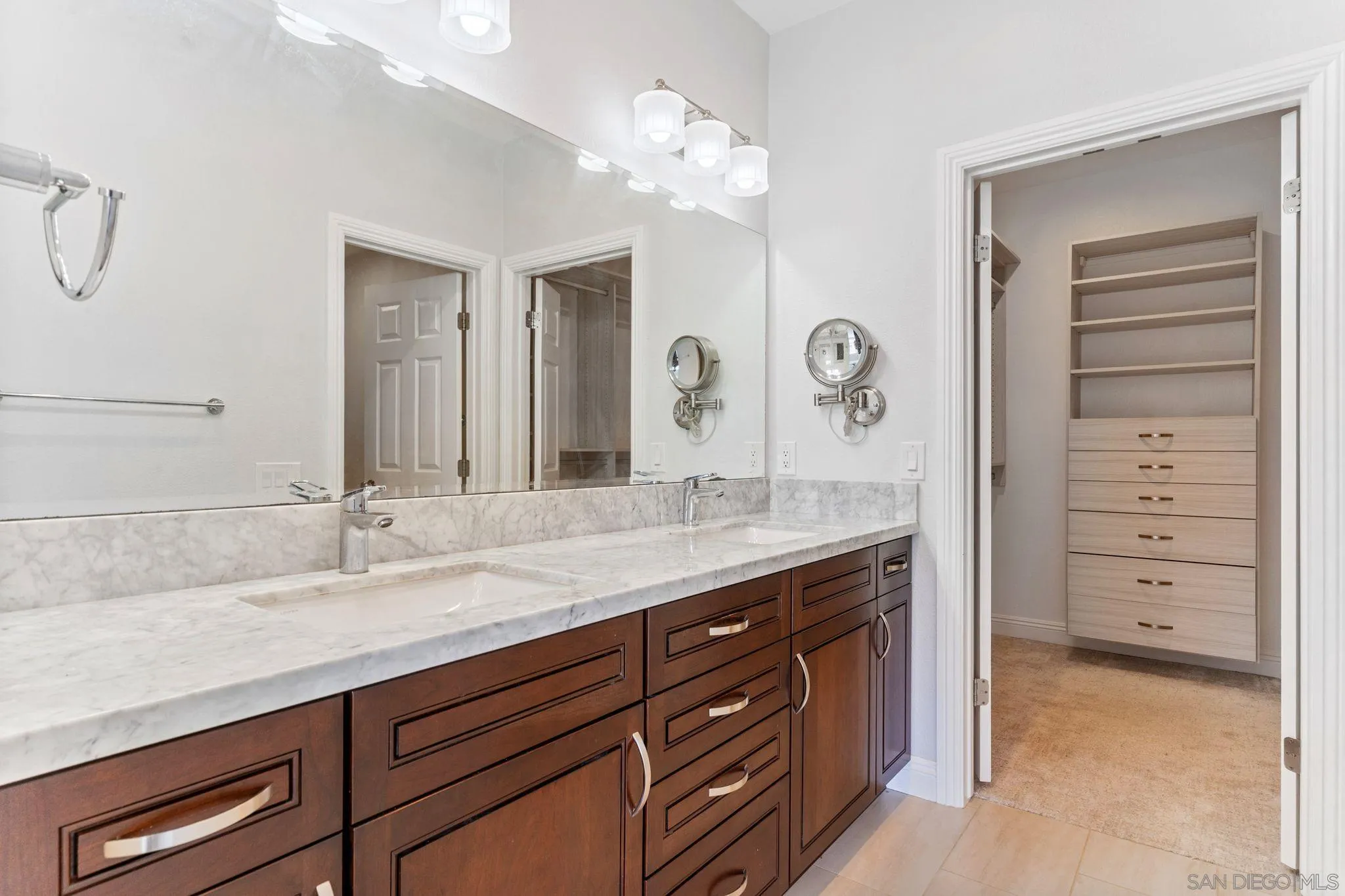 Photo #5: 250019389 Listing 
