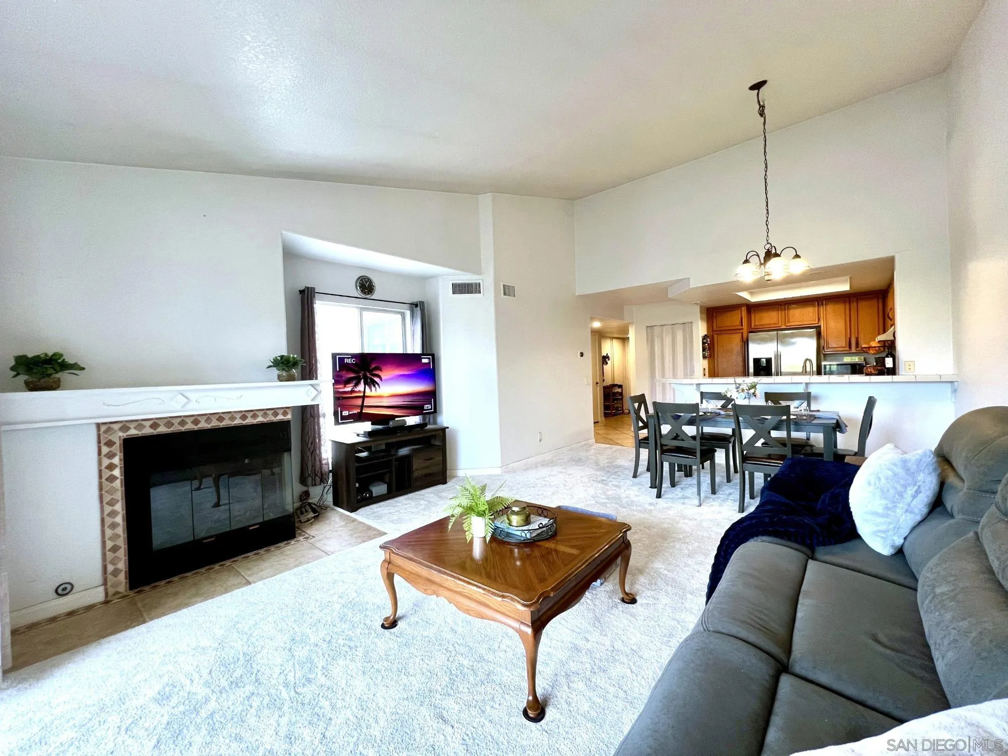 Photo #4: 250019520 Listing 