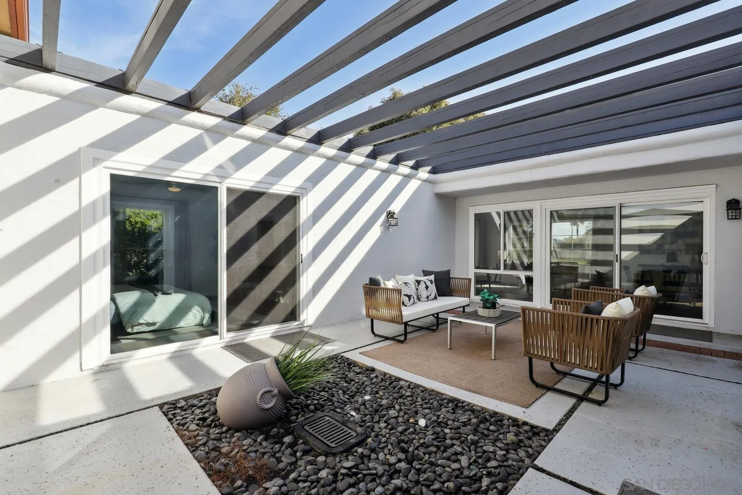 Photo #6: 250019537 Listing 
