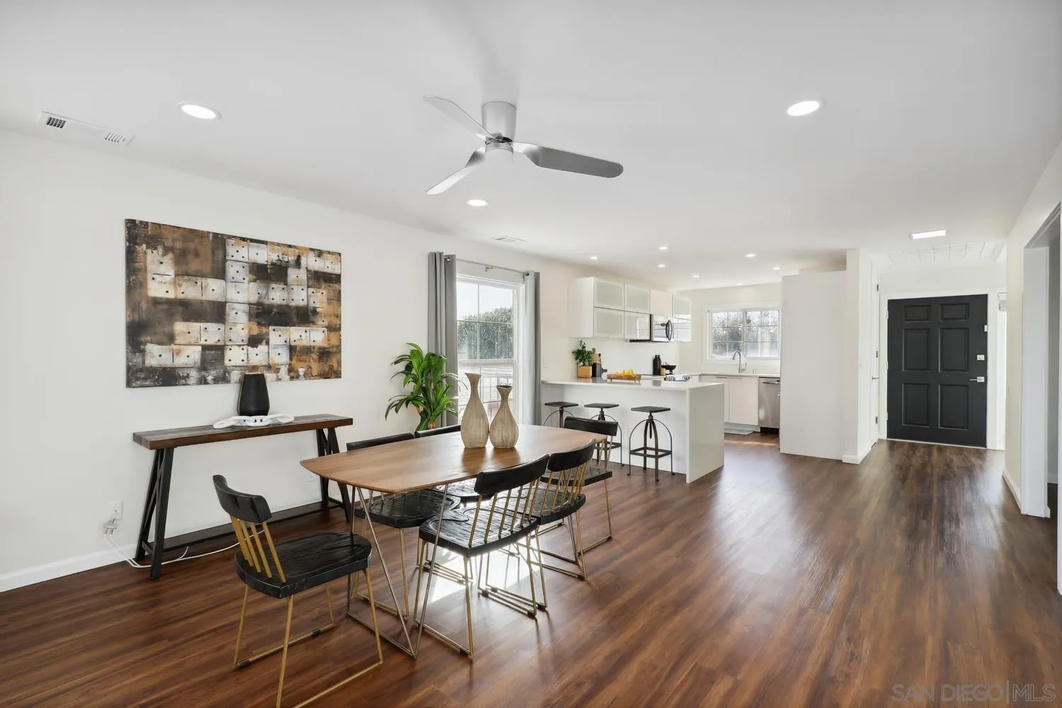 Photo #5: 250019537 Listing 