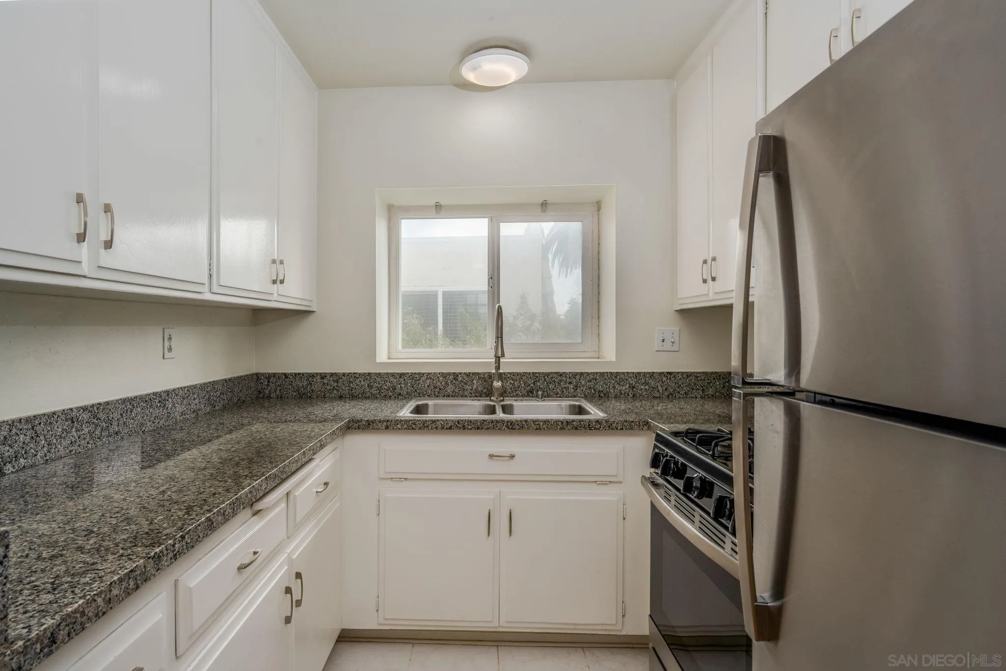 https://cdn.realtyfeed.com/cdn/127/250019574/bc5a873da5d430a9f11f87a73d9ee04e.webp