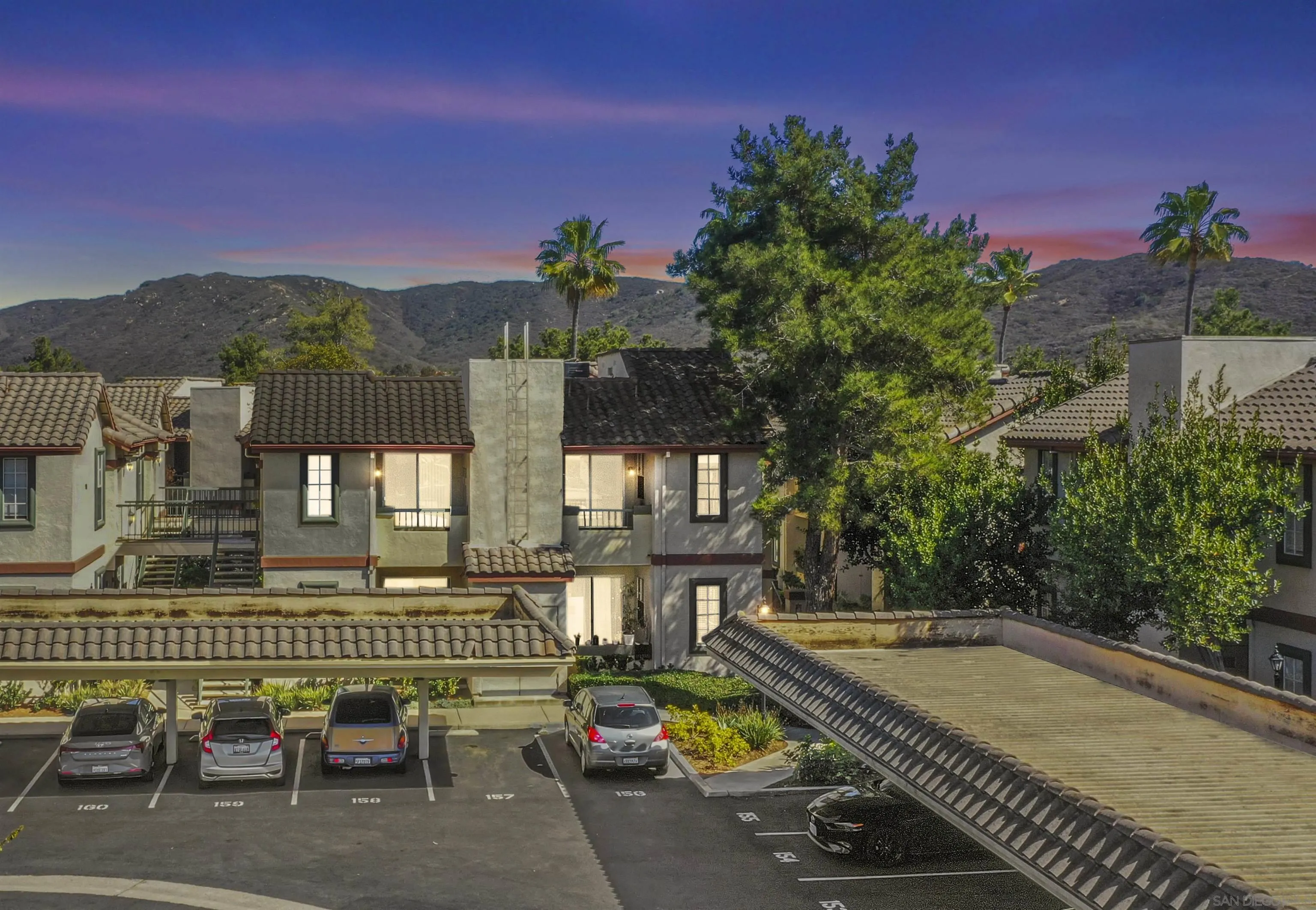 Photo #5: 250019612 Listing 