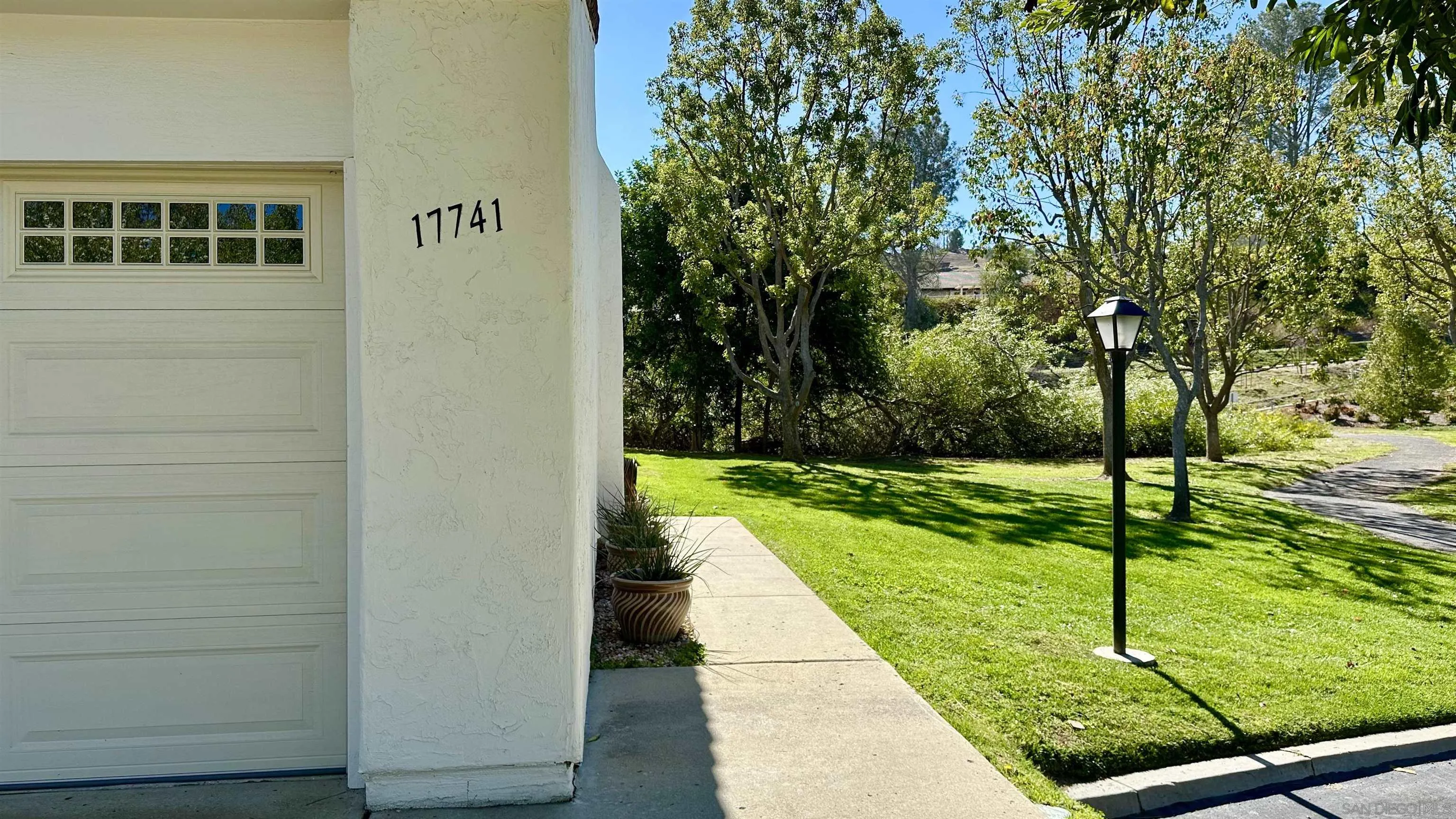 Photo #2: 250019639 Listing 