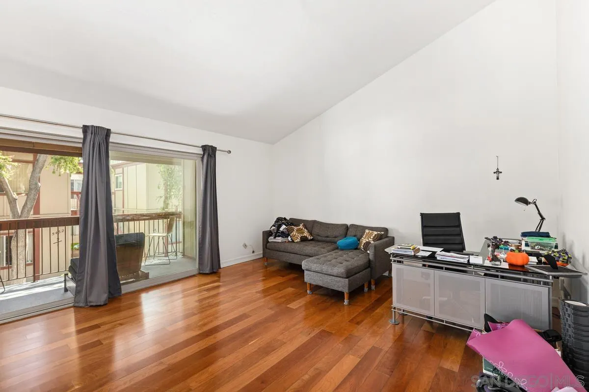Photo #4: 250019713 Listing 
