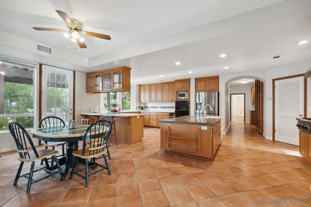 https://cdn.realtyfeed.com/cdn/127/250019757/dad9400dab7f1295121405837d1e729f.webp