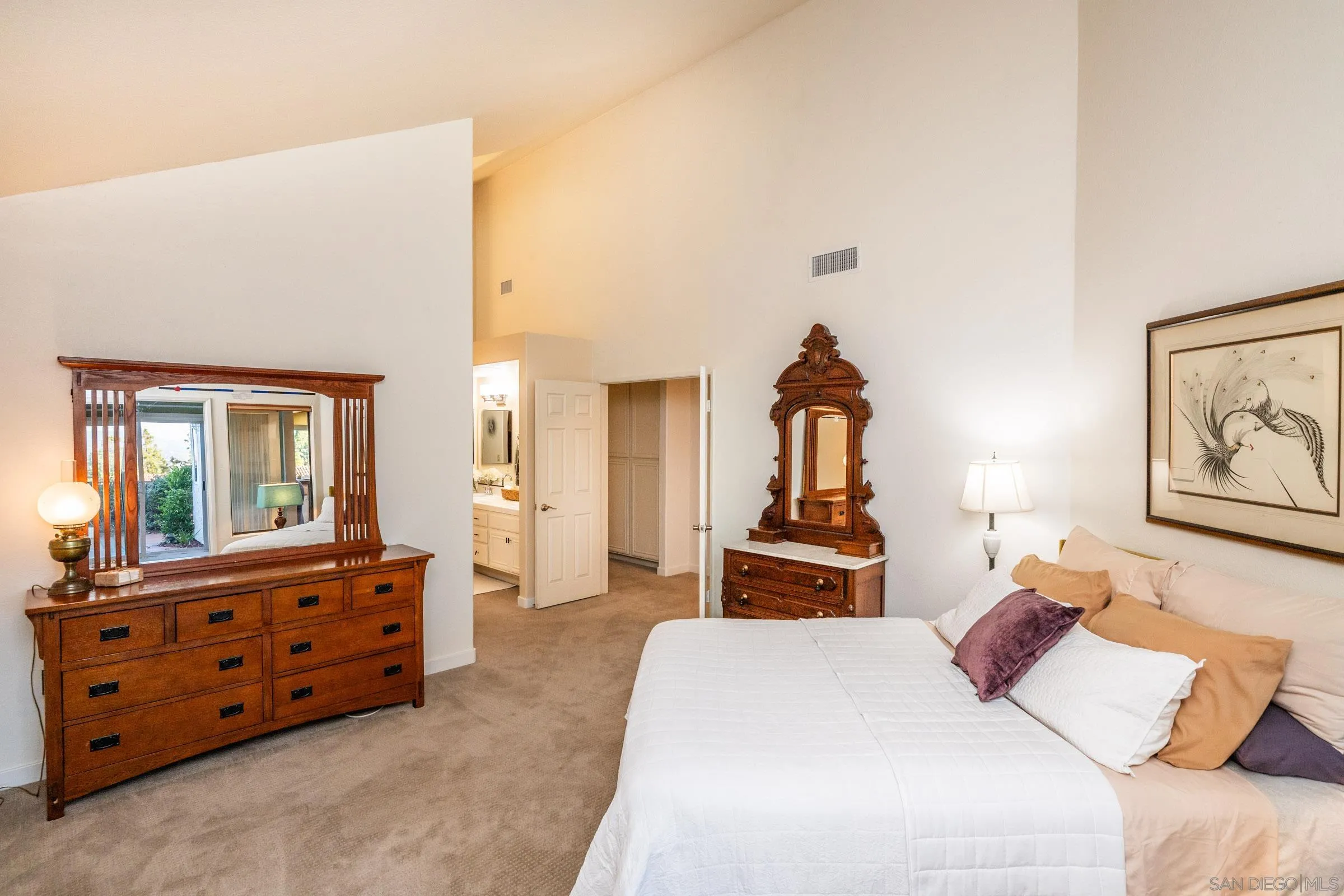 https://cdn.realtyfeed.com/cdn/127/250019789/32360333916ef9ecfa070a92691808f8.webp