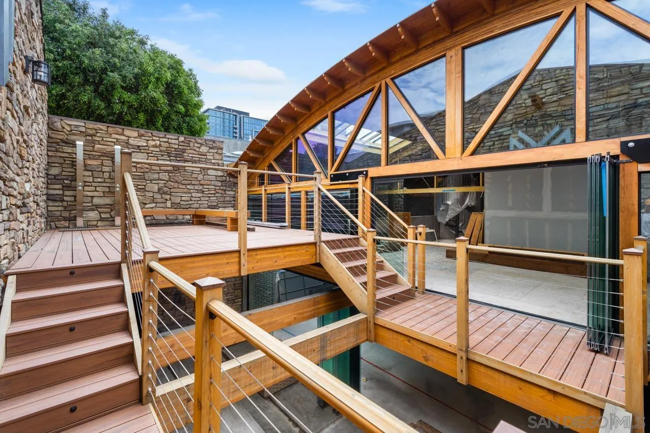 Photo #3: 250019806 Listing 