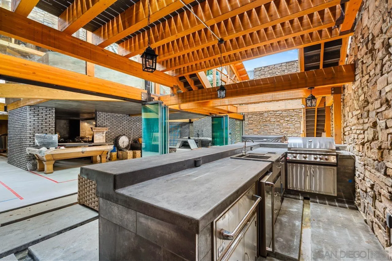https://cdn.realtyfeed.com/cdn/127/250019806/dd8fdf4448b8b5eb8fce456b76a43d3e.webp