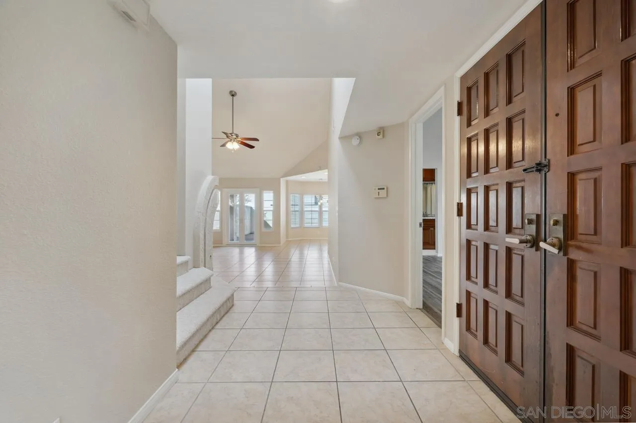 https://cdn.realtyfeed.com/cdn/127/250019911/8dd494617b6ab2af729b5c0628920bf8.webp