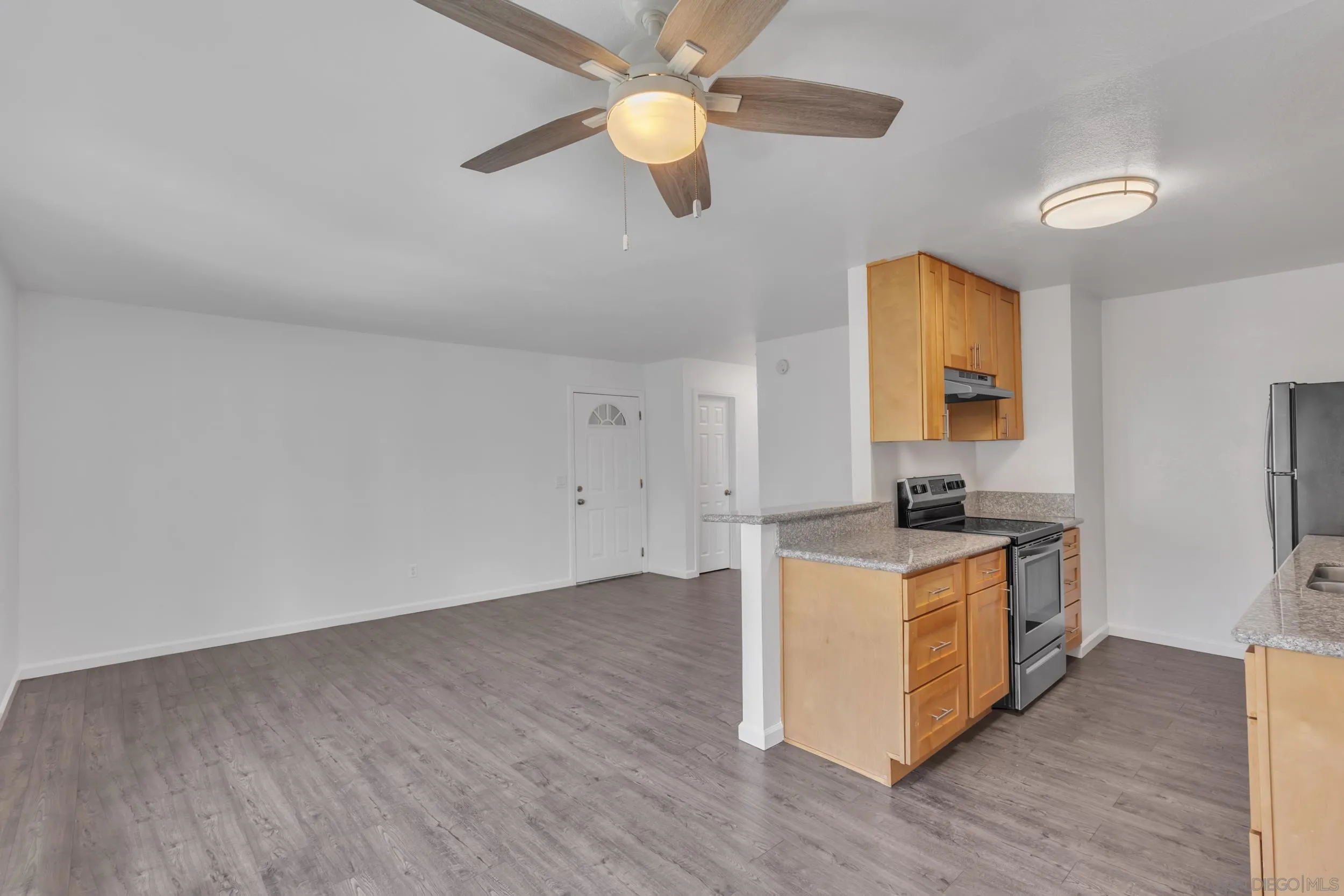Photo #6: 250019926 Listing 
