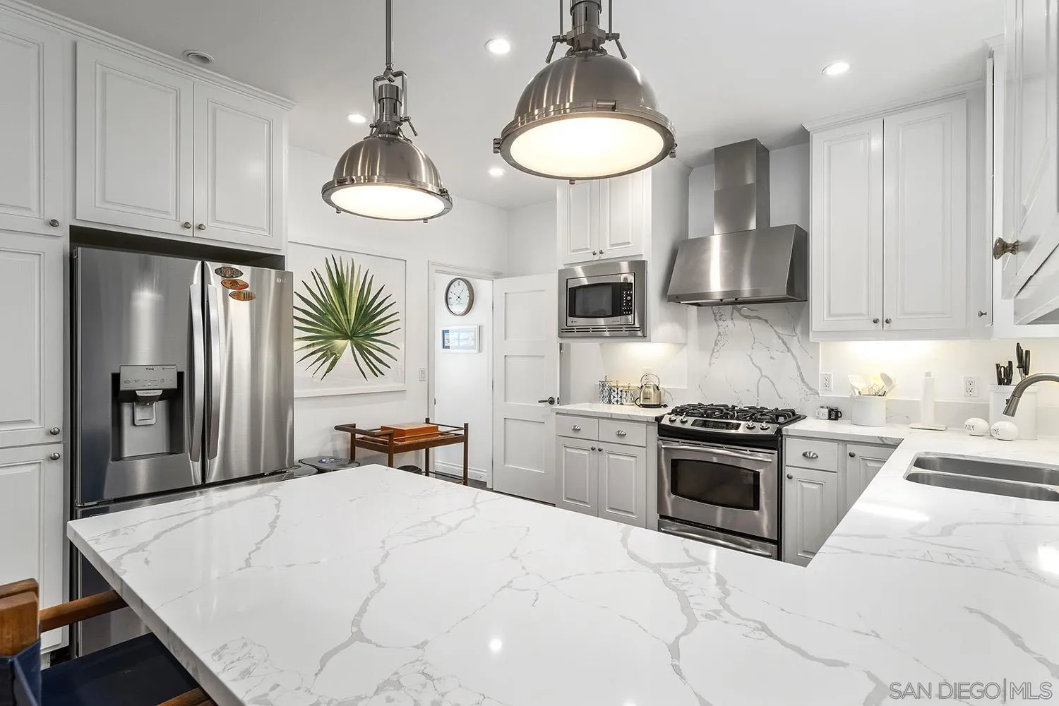https://cdn.realtyfeed.com/cdn/127/250019935/459d591075e63d0d79d9ea5ac38f522c.webp
