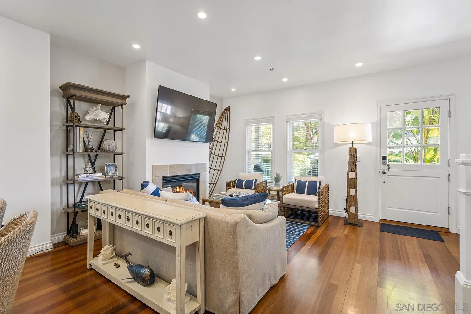 https://cdn.realtyfeed.com/cdn/127/250019935/a474ecf5f7716518a8a49981c6c1185c.webp