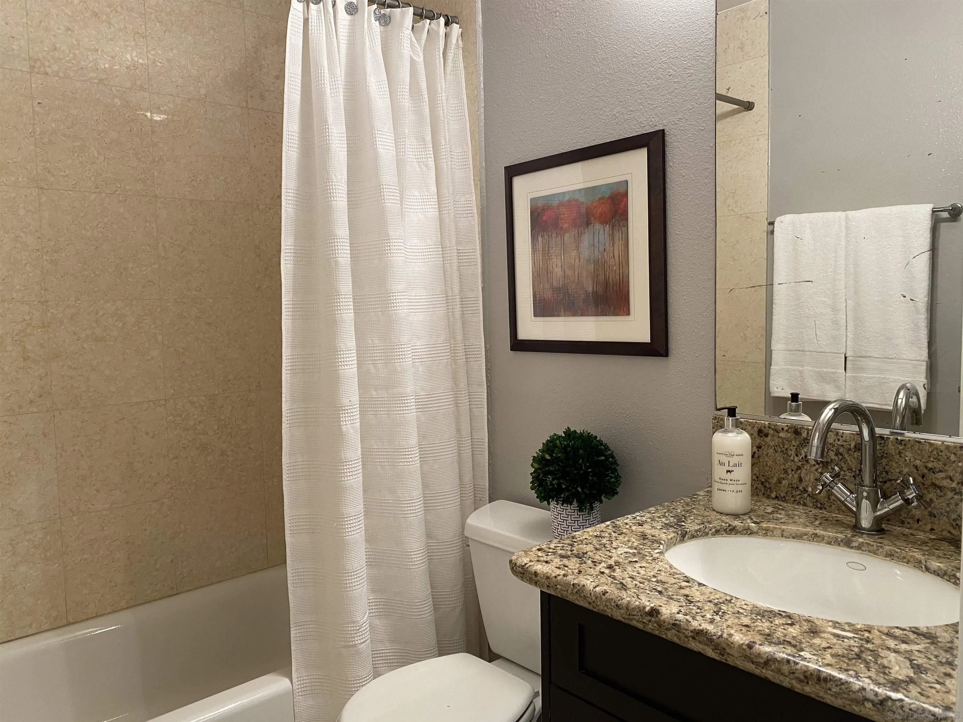 Photo #22: 250019992 Listing: Photo #22