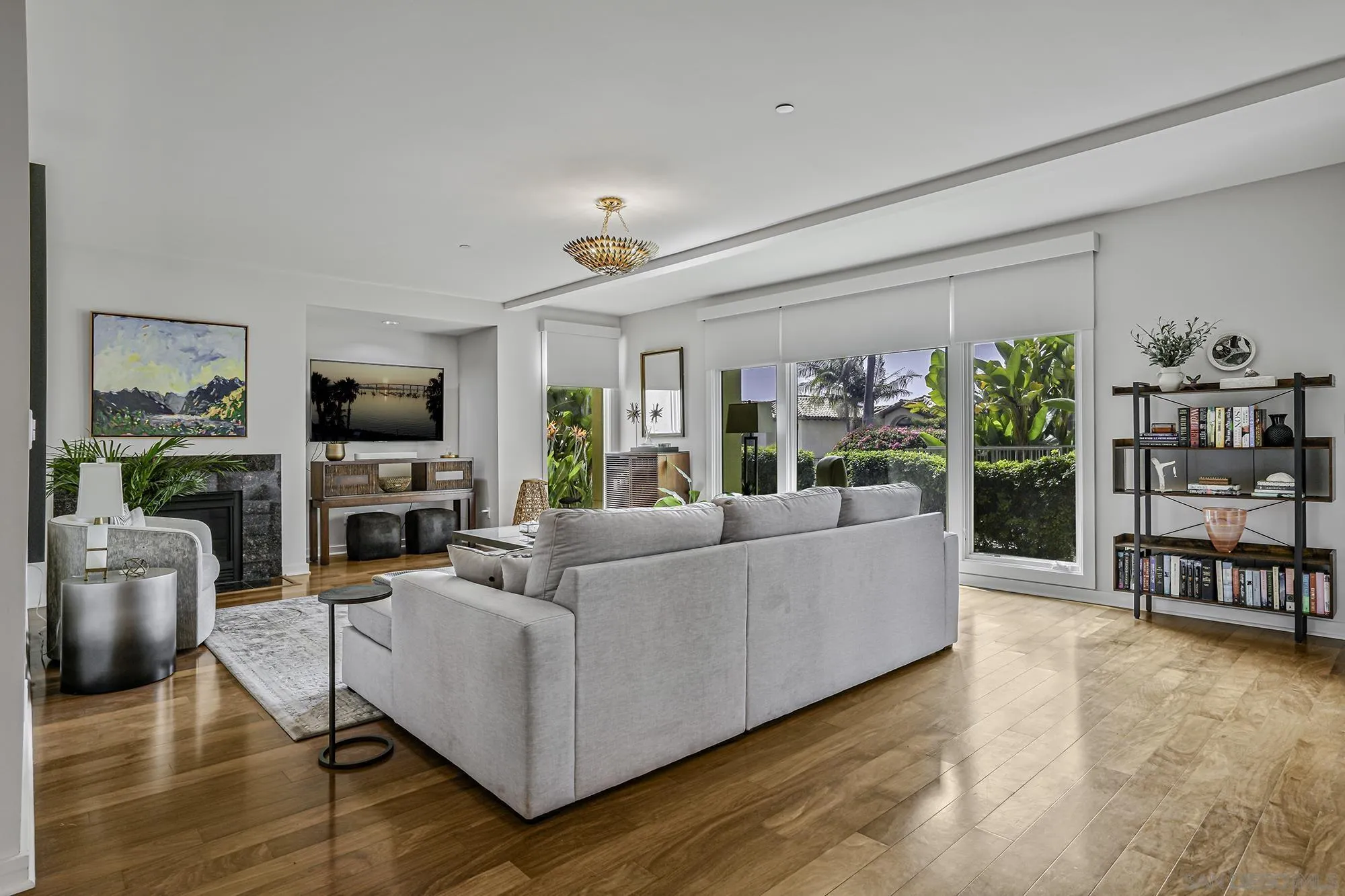 Photo #3: 250020122 Listing 