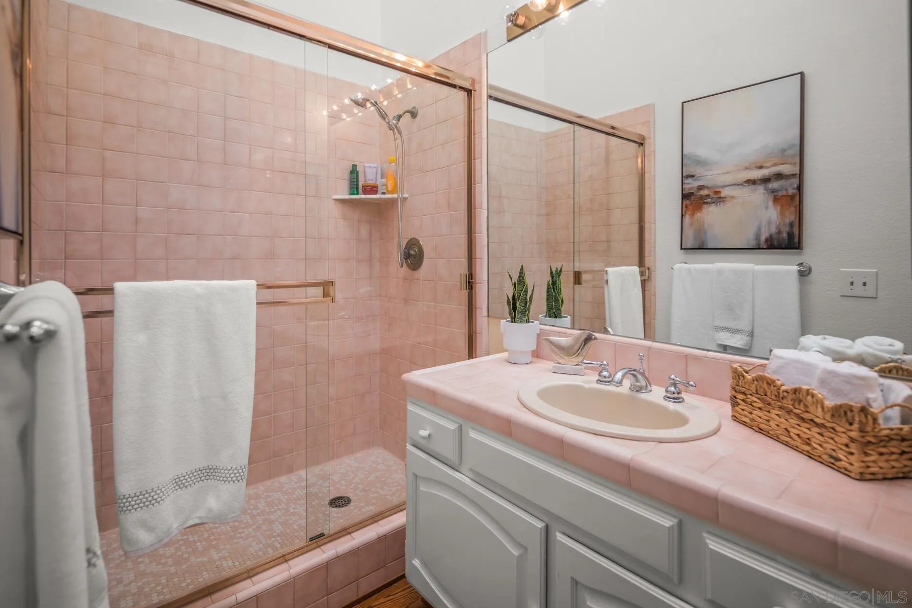 Photo #15: 250020171 Listing: Photo #15