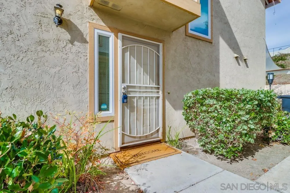 Photo #3: 250020188 Listing 