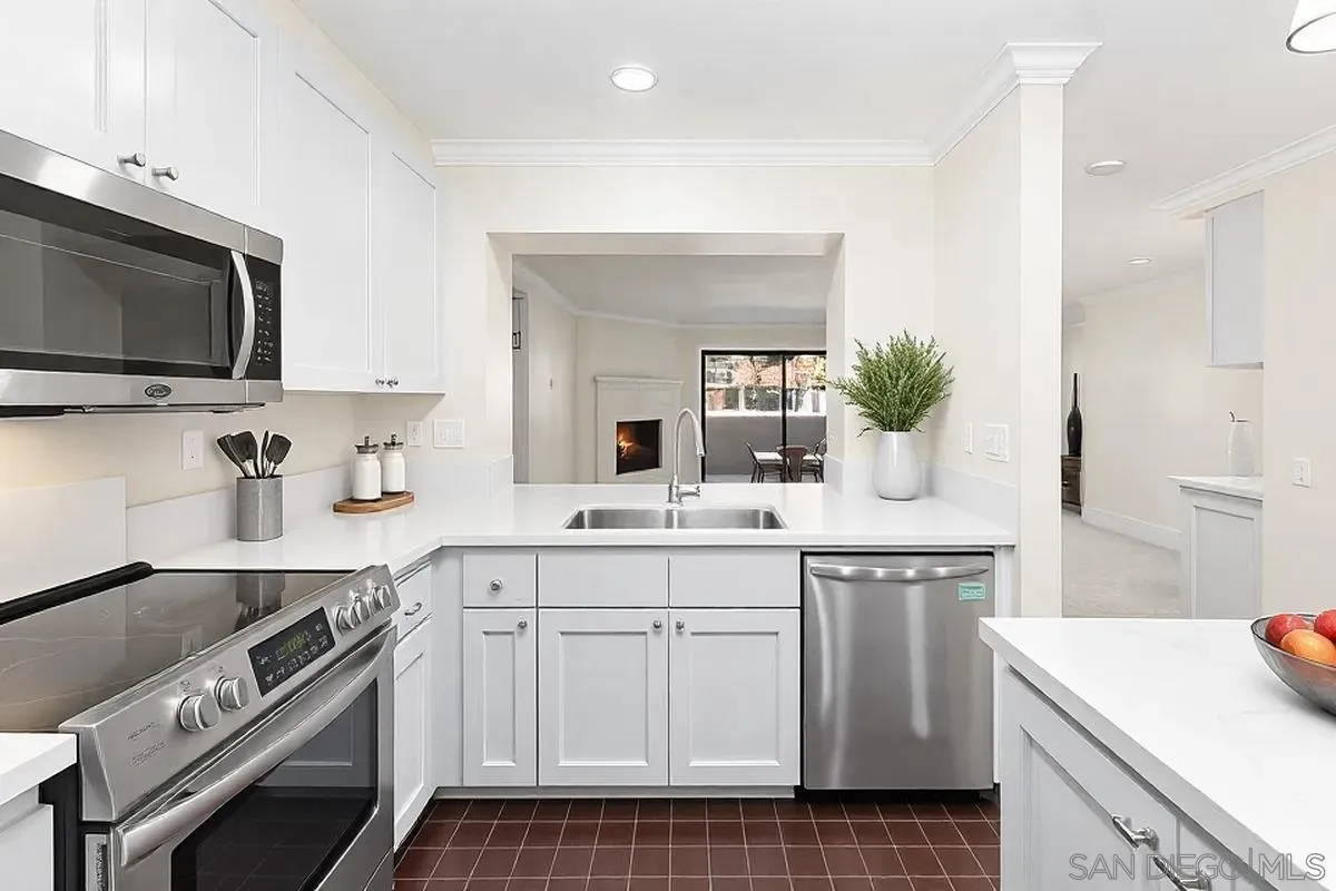Photo #4: 250020212 Listing 