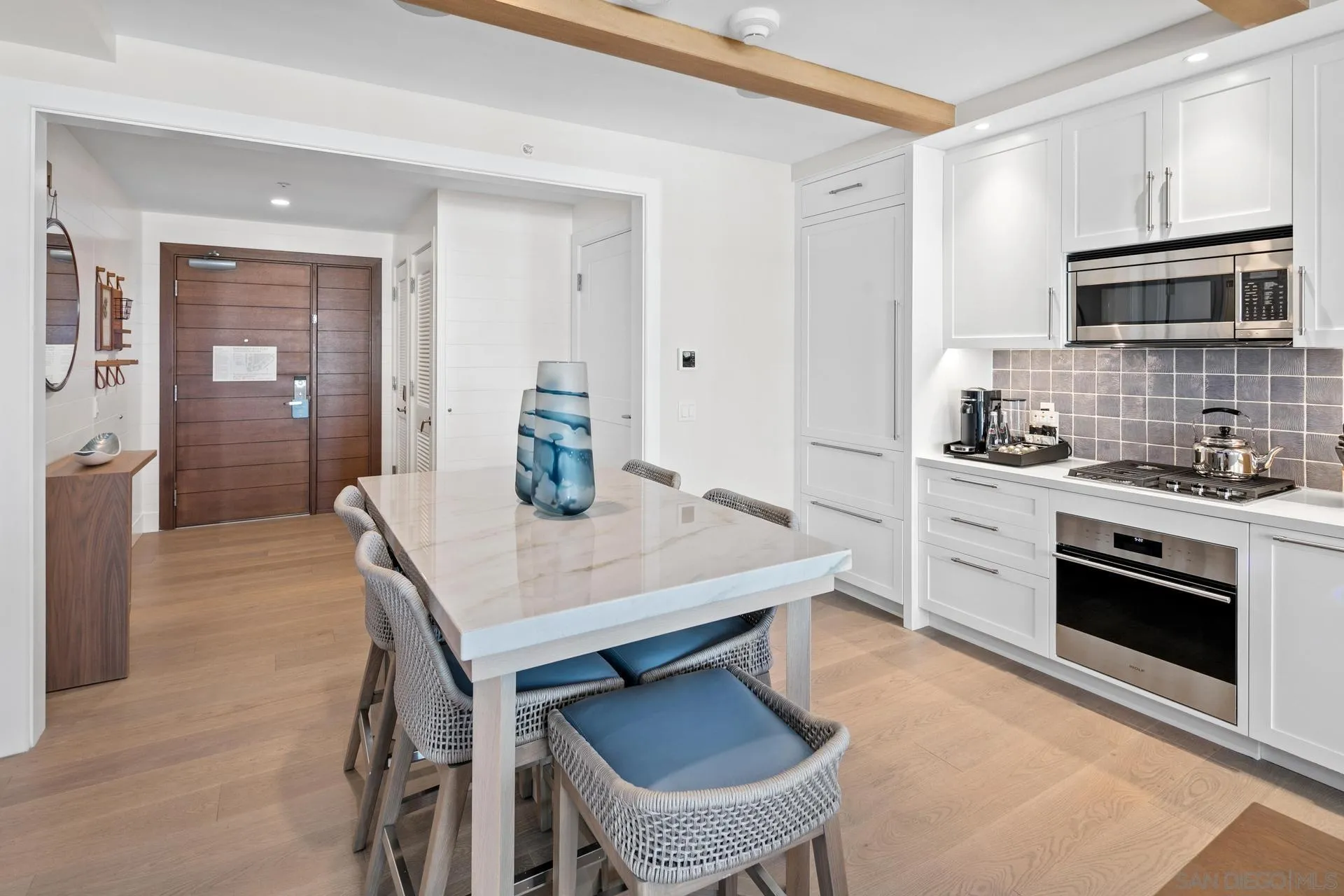 Photo #3: 250020214 Listing 
