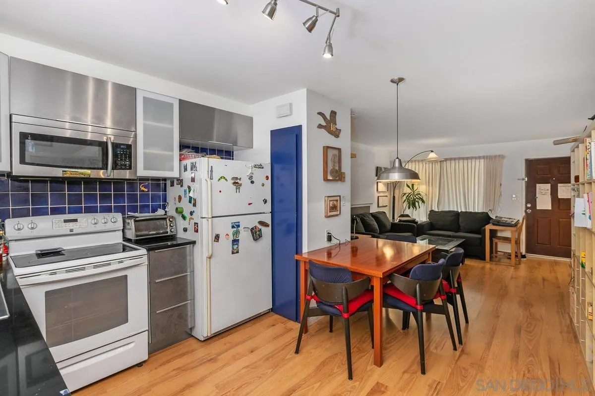 Photo #8: 250020248 Listing: Photo #8