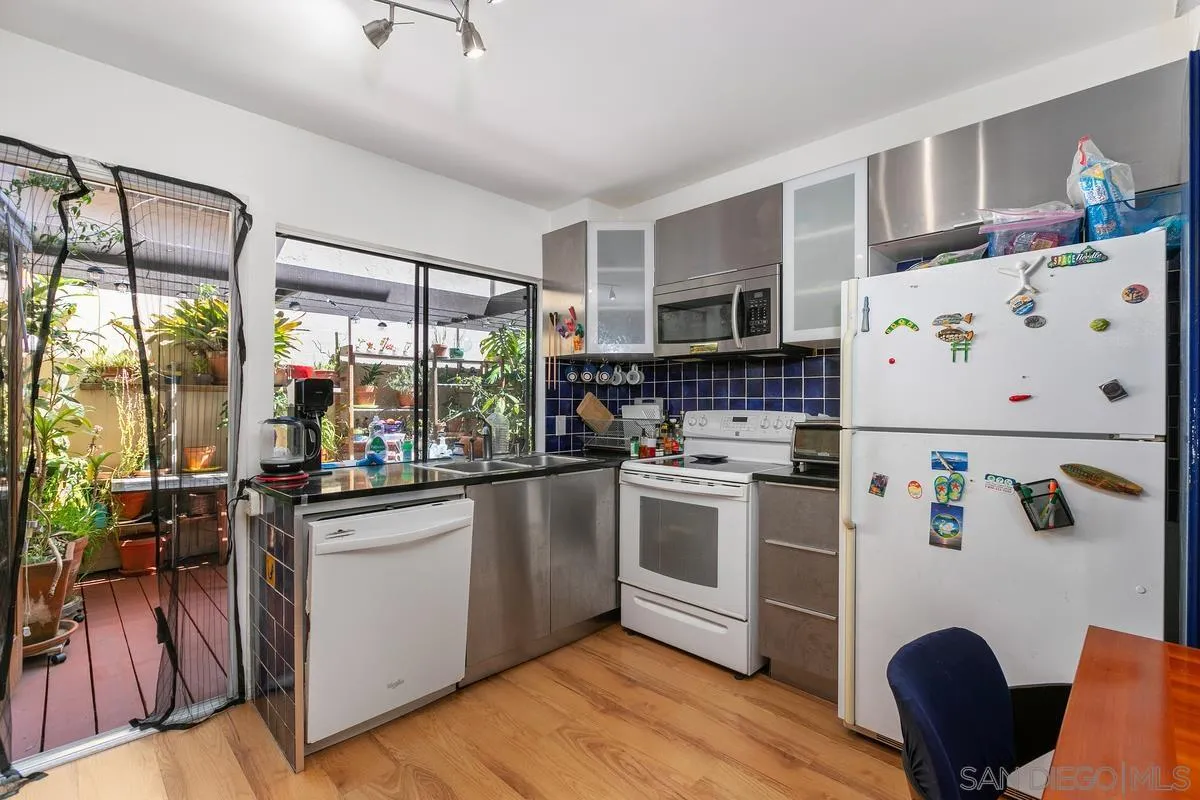 Photo #5: 250020248 Listing 