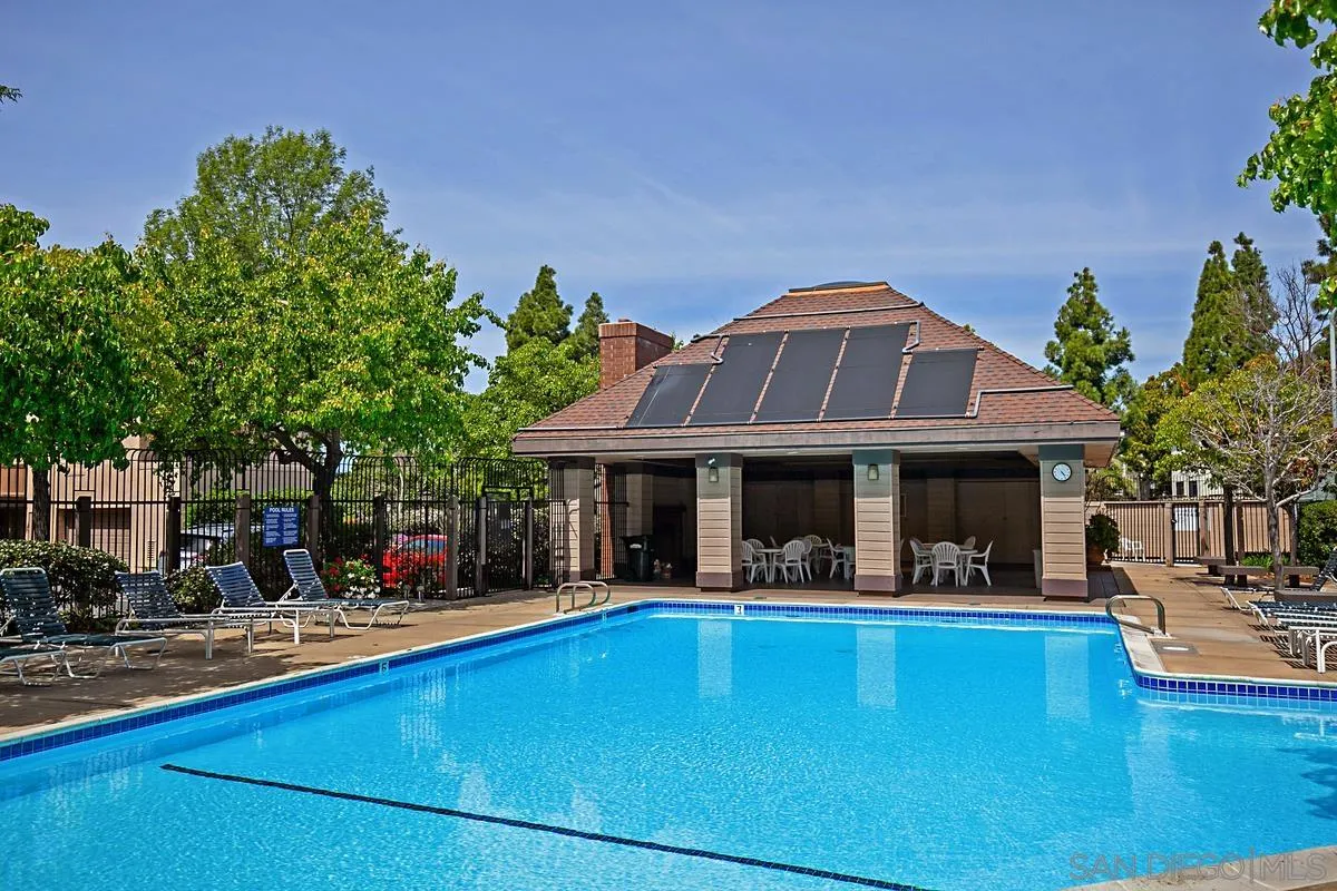Photo #18: 250020248 Listing: Photo #18
