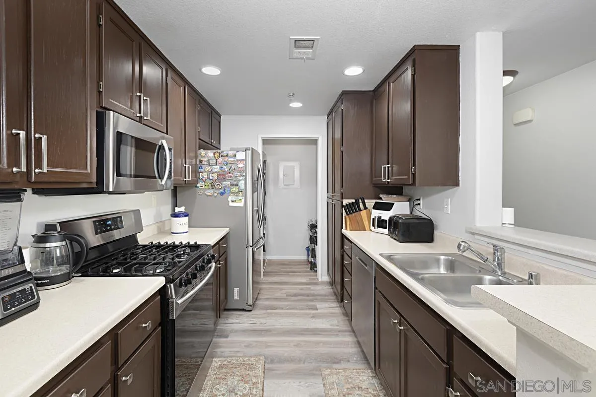 Photo #6: 250020280 Listing 