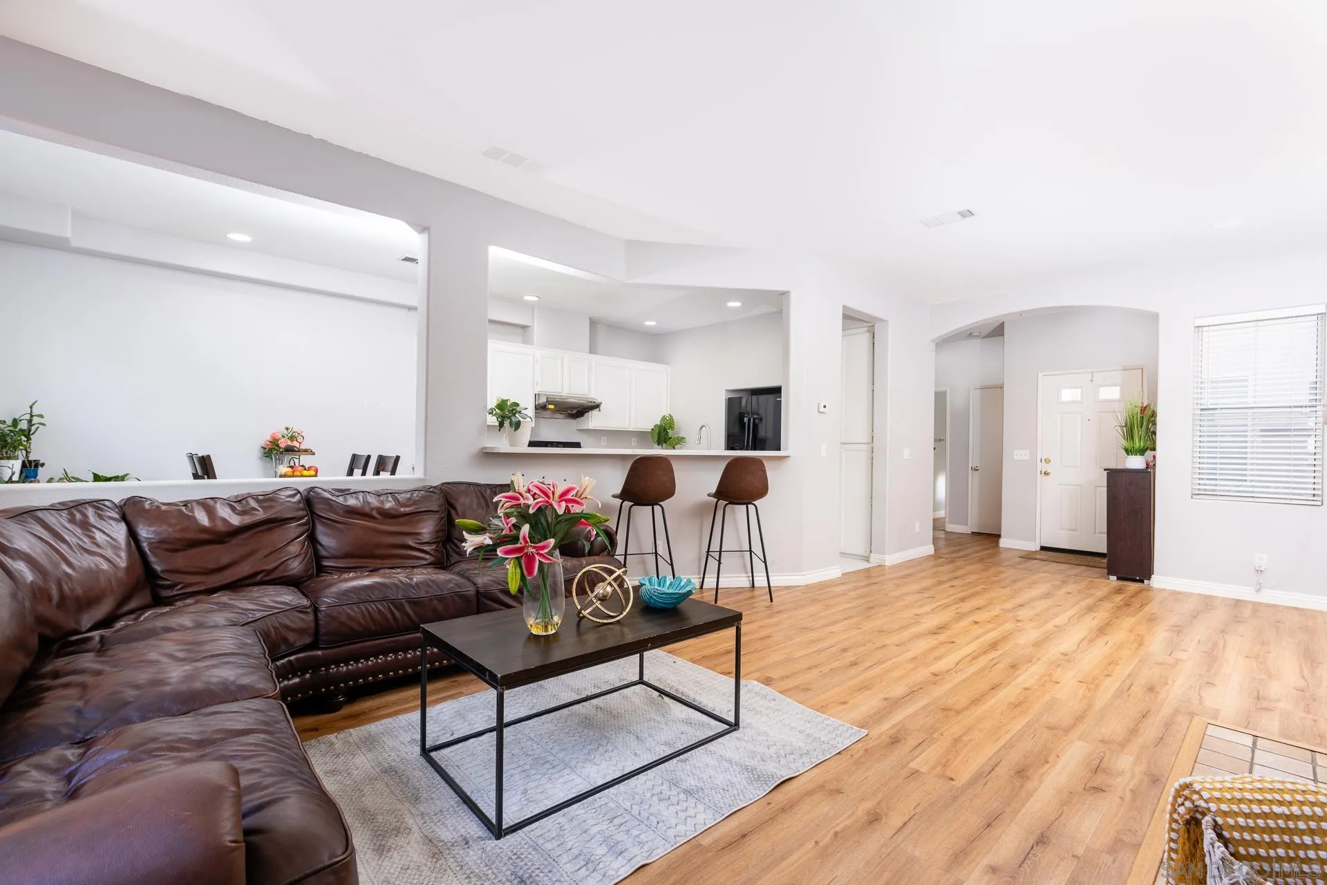 Photo #5: 250020316 Listing 