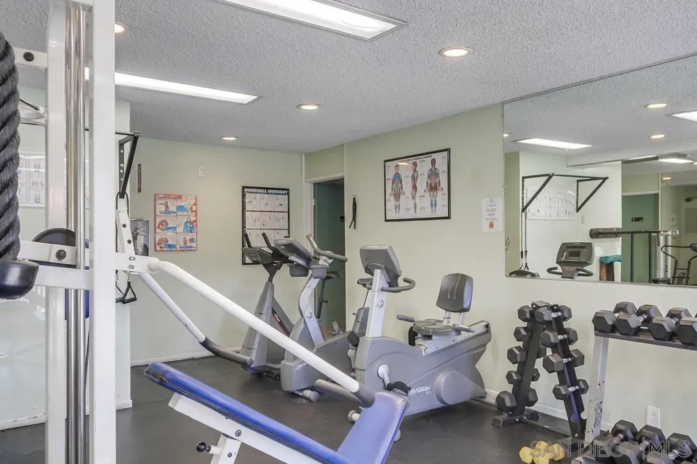 https://cdn.realtyfeed.com/cdn/127/250020350/42f0035c4d6bfeb16ba8556aadd3bf21.webp