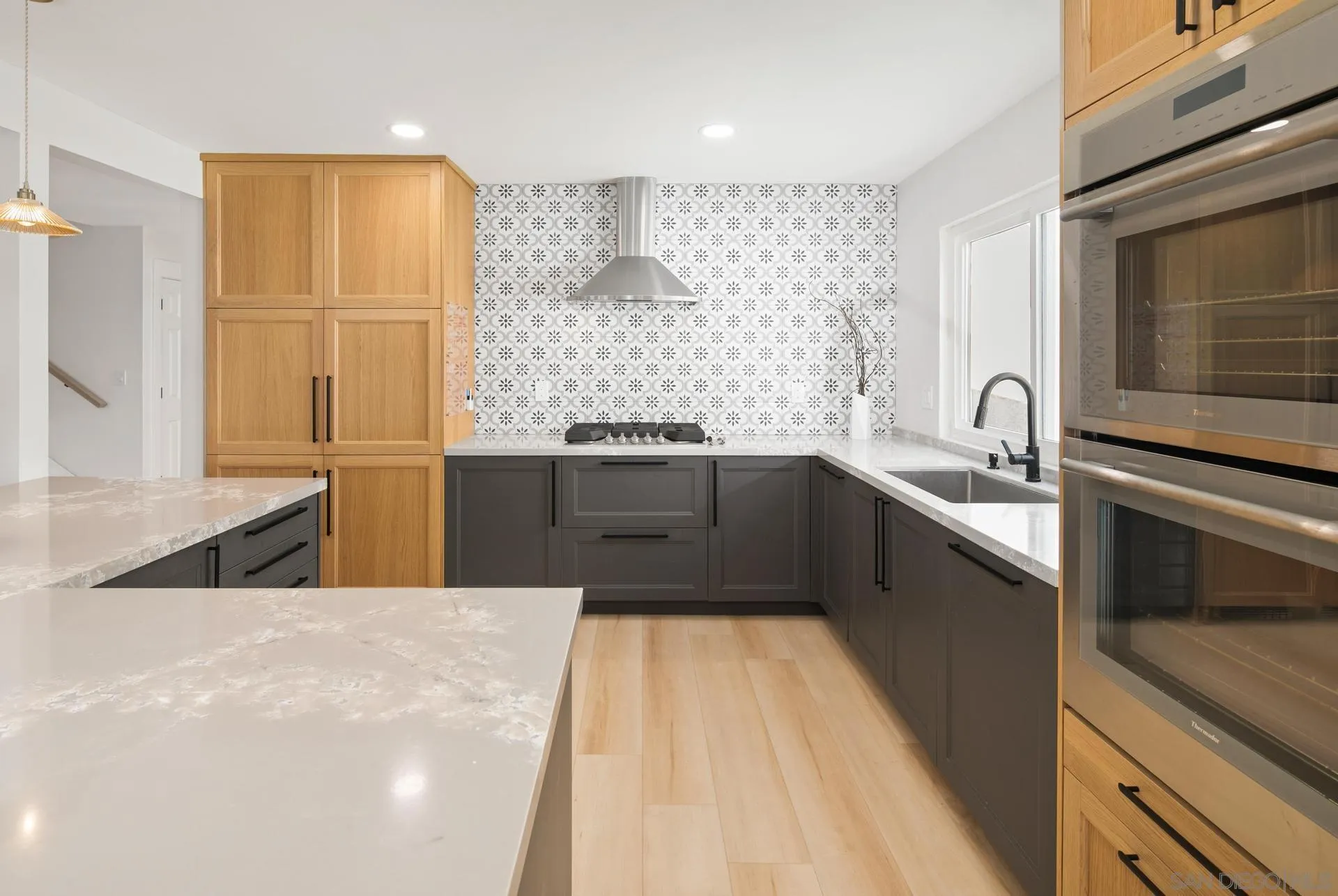 https://cdn.realtyfeed.com/cdn/127/250020380/82ad3bc5b730e3ade45d269b9465f17a.webp