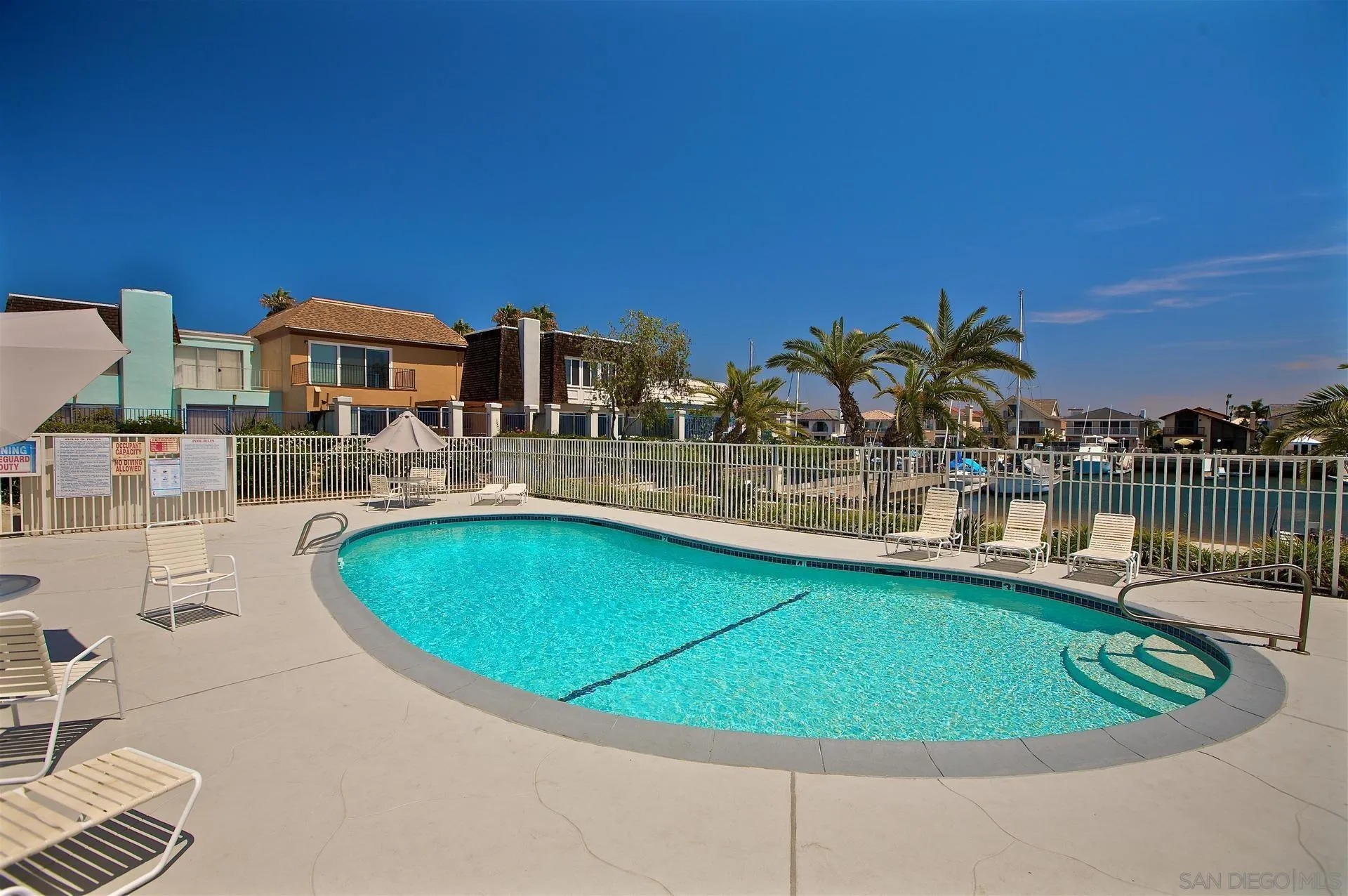 https://cdn.realtyfeed.com/cdn/127/250020380/fdd9525956511c26702dcbd5516dc8c3.webp