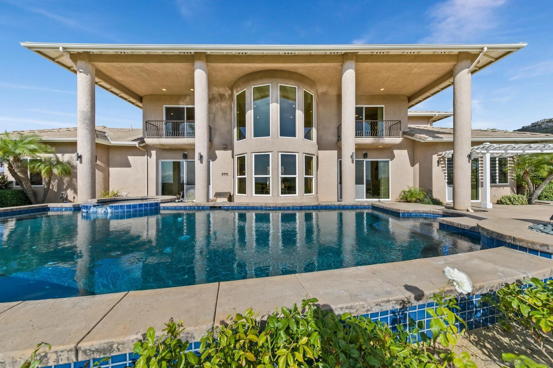 https://cdn.realtyfeed.com/cdn/127/250020382/4773883c7f1faa64d6aa80941ab562d2.webp