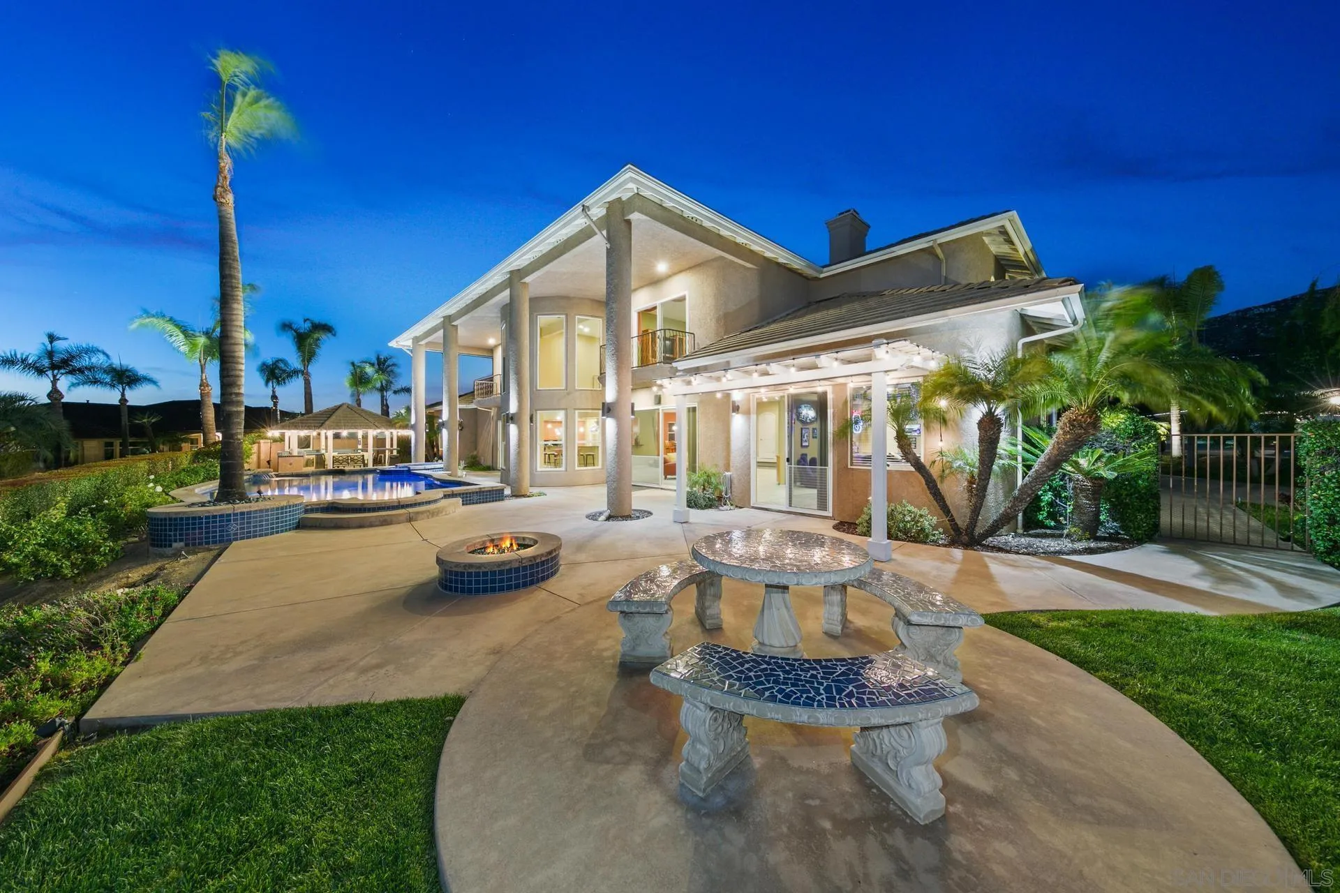 https://cdn.realtyfeed.com/cdn/127/250020382/c9f2f83b80003e37a30d7c129c471e1e.webp