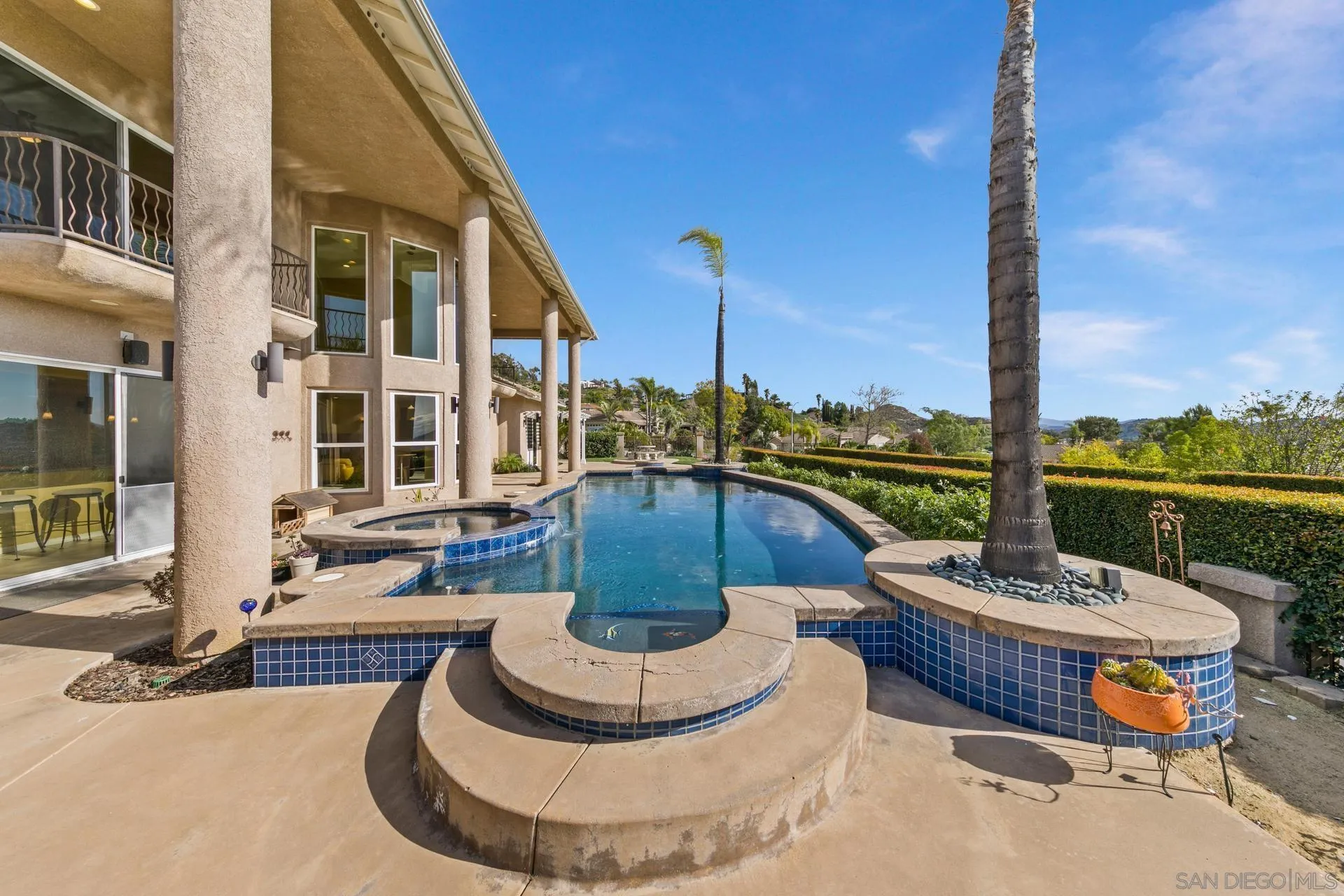 https://cdn.realtyfeed.com/cdn/127/250020382/eac6b8a5c2dd17a6d5026384a14b3800.webp