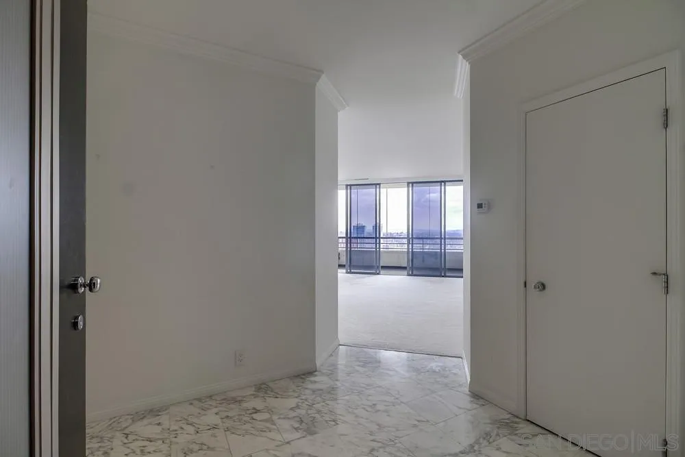 Photo #2: 250020393 Listing 