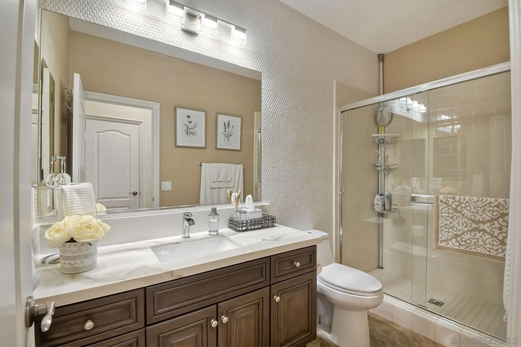 https://cdn.realtyfeed.com/cdn/127/250020455/1c5fad59958f612d3e3b88d9df95eccb.webp