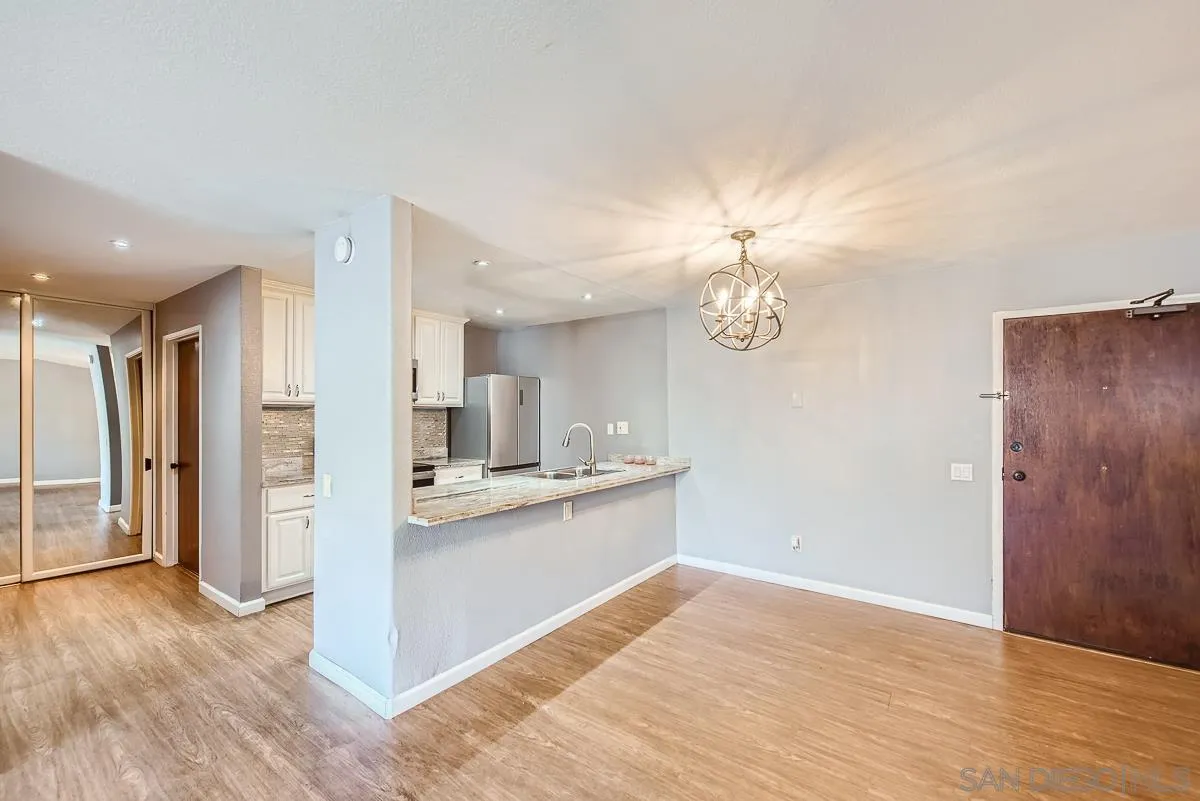 Photo #13: 250020511 Listing: Photo #13