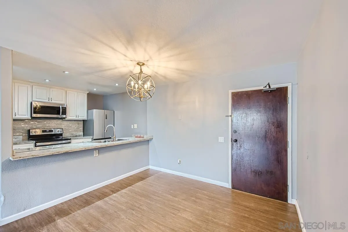 Photo #12: 250020511 Listing: Photo #12
